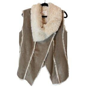 Cupcakes & Cashmere Faux Suede & Fur Beige Vest Asymmetrical Hem Medium